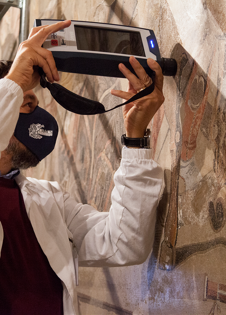 専門機関による作品内部の診断調査